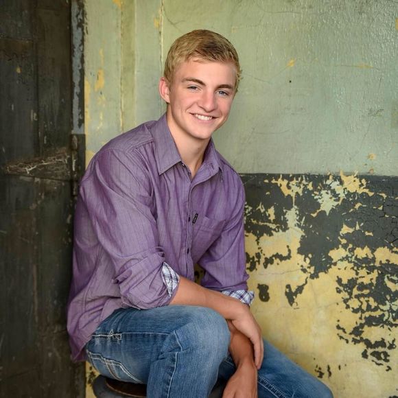 Meet your Posher, Levi - Picture 1 of 1